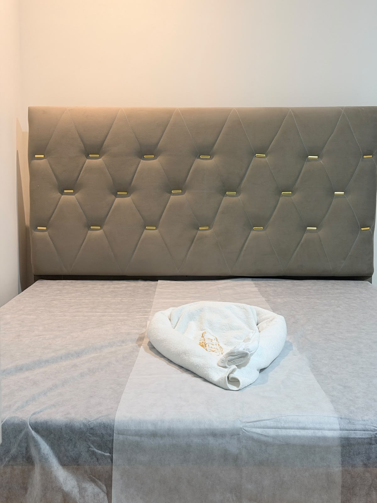 Serene massage therapy room with fresh linens at KEVA Luxury Spaa, Hennur, Bangalore